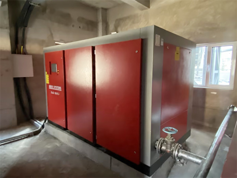 Õhukompressorisüsteemi uuendamise mudel täppisinstrumendi tööstuses: Briti geso BAE-90FC+ esmaklassilise energiatõhususe praktika